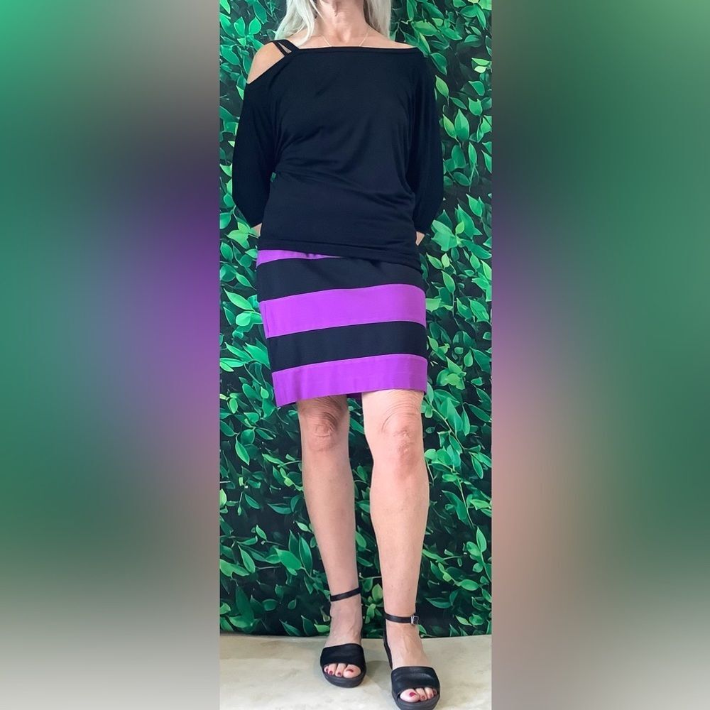 💜 Ann Taylor Purple & Black Stripe Ponte Pencil Skirt – Size 6